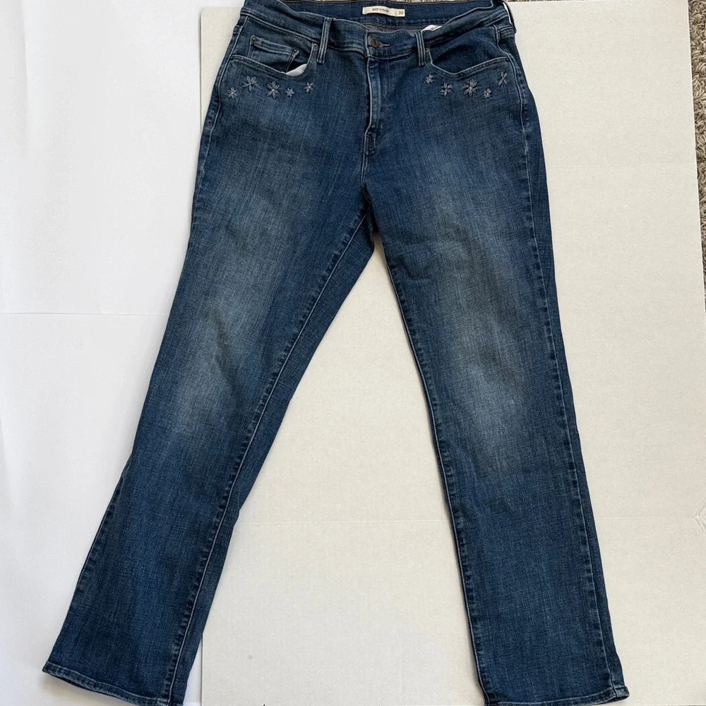 Levis Jeans 505 Straight Style Embroidered Floral Pockets Denim Blue size 30 - Picture 2 of 13